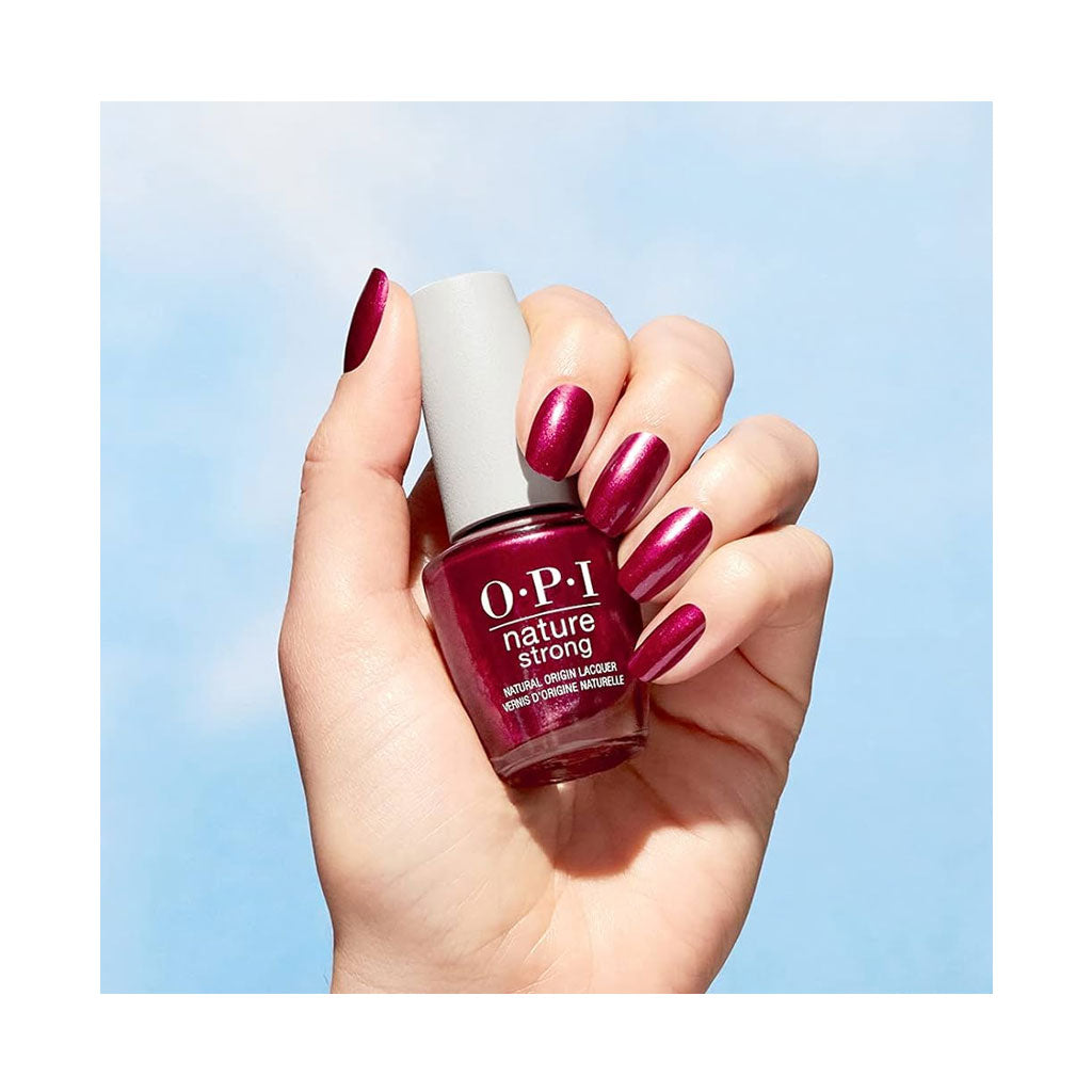 OPI - RAISIN YOUR VOICE (NATURE STRONG)